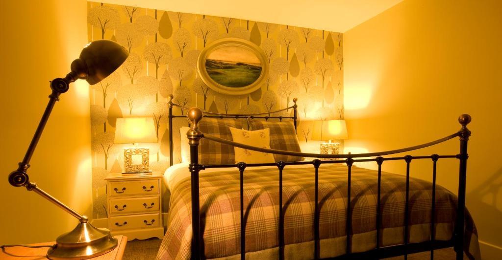 Sandown House Hotel แนร์น ภายนอก รูปภาพ