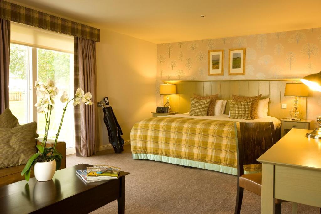 Sandown House Hotel แนร์น ภายนอก รูปภาพ